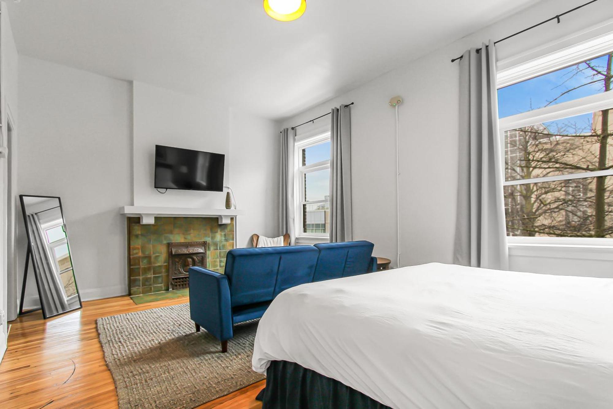 Library Square Suites 托莱多 外观 照片